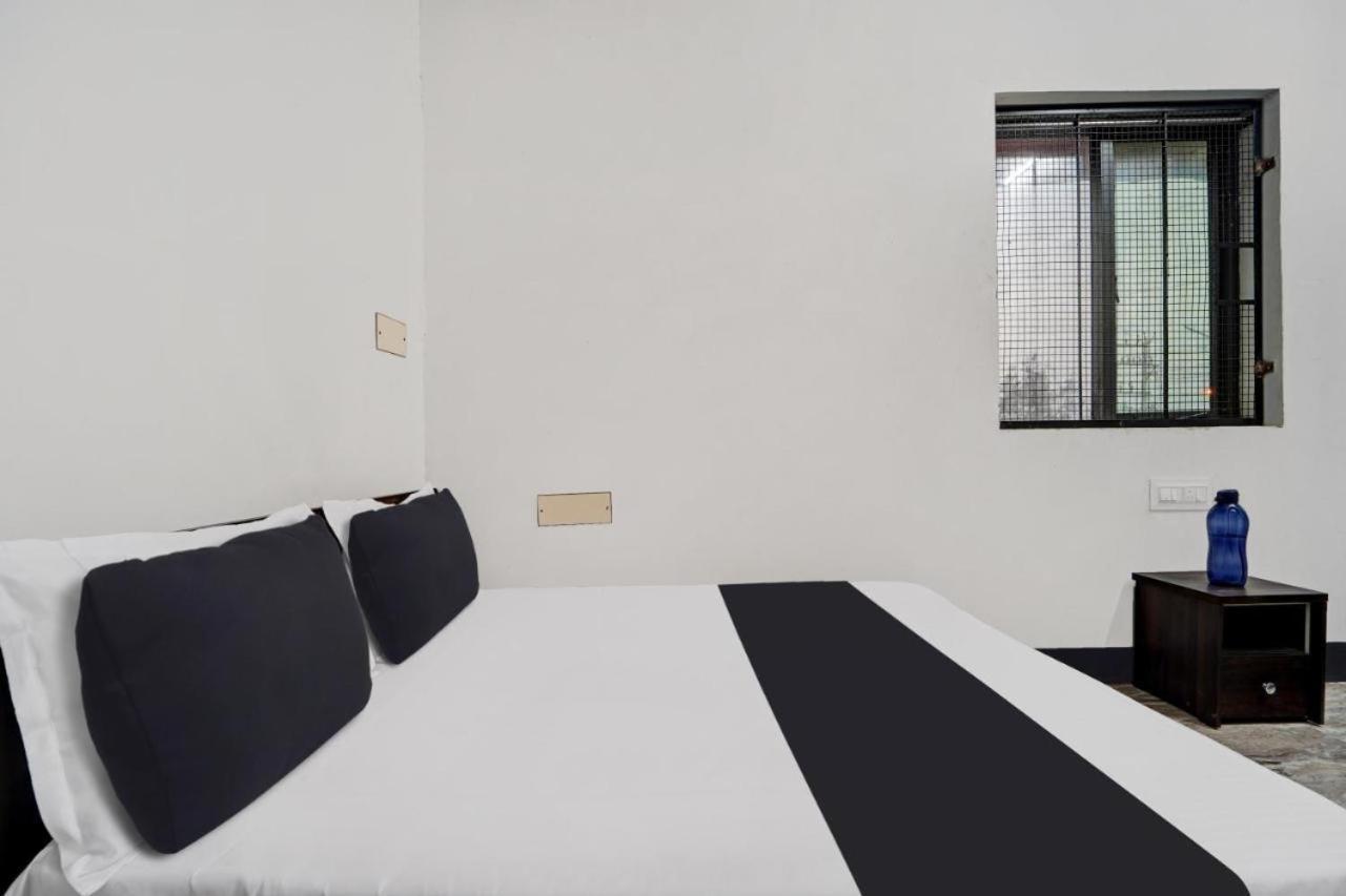 Queen D Tower - By Grands Inn Hospitality Tallākulam Exterior photo